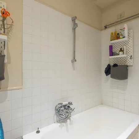 Coronari Enchanting Two Bedroom Roma