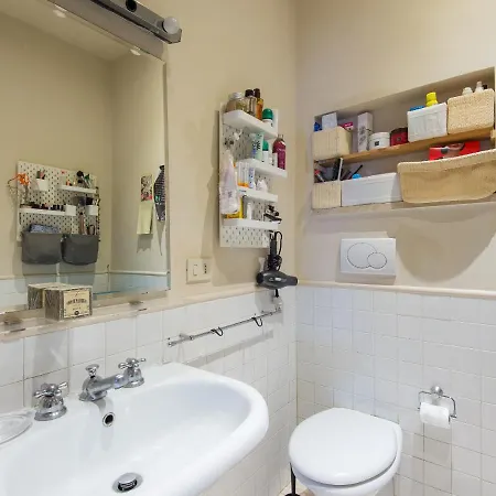 Apartmán Coronari Enchanting Two Bedroom Řím