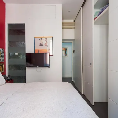 Coronari Enchanting Two Bedroom Apartment *