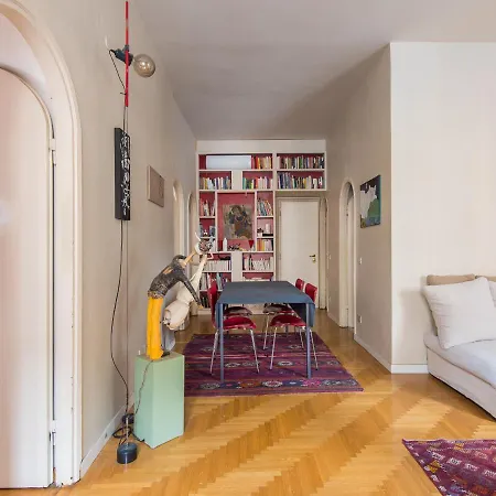 Coronari Enchanting Two Bedroom Appartamento Roma