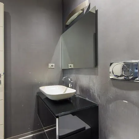 Coronari Enchanting Two Bedroom Roma
